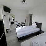 Zimmerwelt-ilsfeld Vendégház 5*