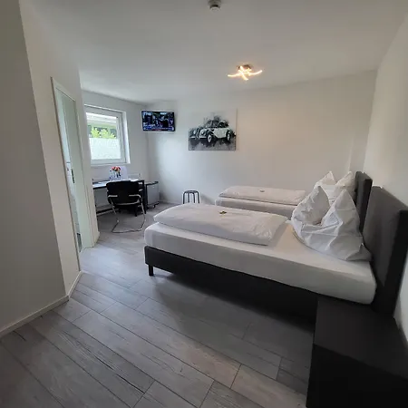 بيت ضيافة Zimmerwelt-ilsfeld 5*