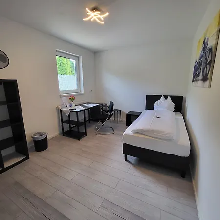 Zimmerwelt-ilsfeld بيت ضيافة Ilsfeld