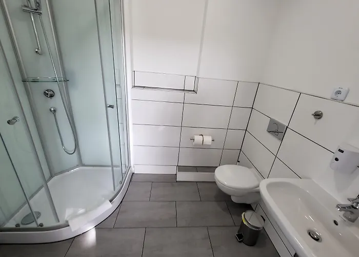 Zimmerwelt-ilsfeld ゲストハウス Ilsfeld